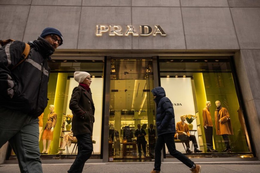 Prada po prvi put u kvartalu prešla prodaju od milijardu eura