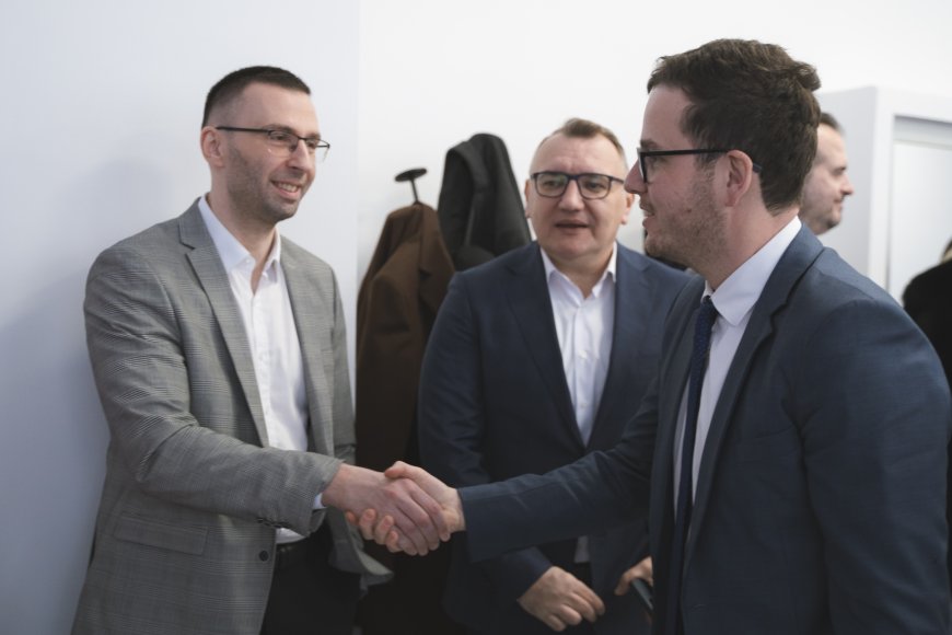 Inovacije u poslovnom inkubatoru: Kanton Sarajevo ulaže u rast startupa i mladih lidera