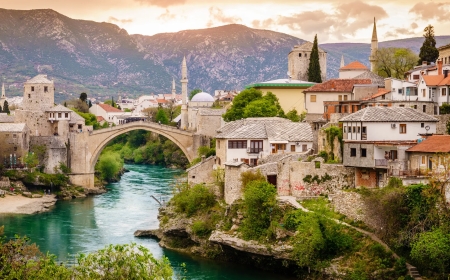 Mostar Pass: Nova turistička kartica donosi značajne uštede i bogato iskustvo posjetiocima Mostara